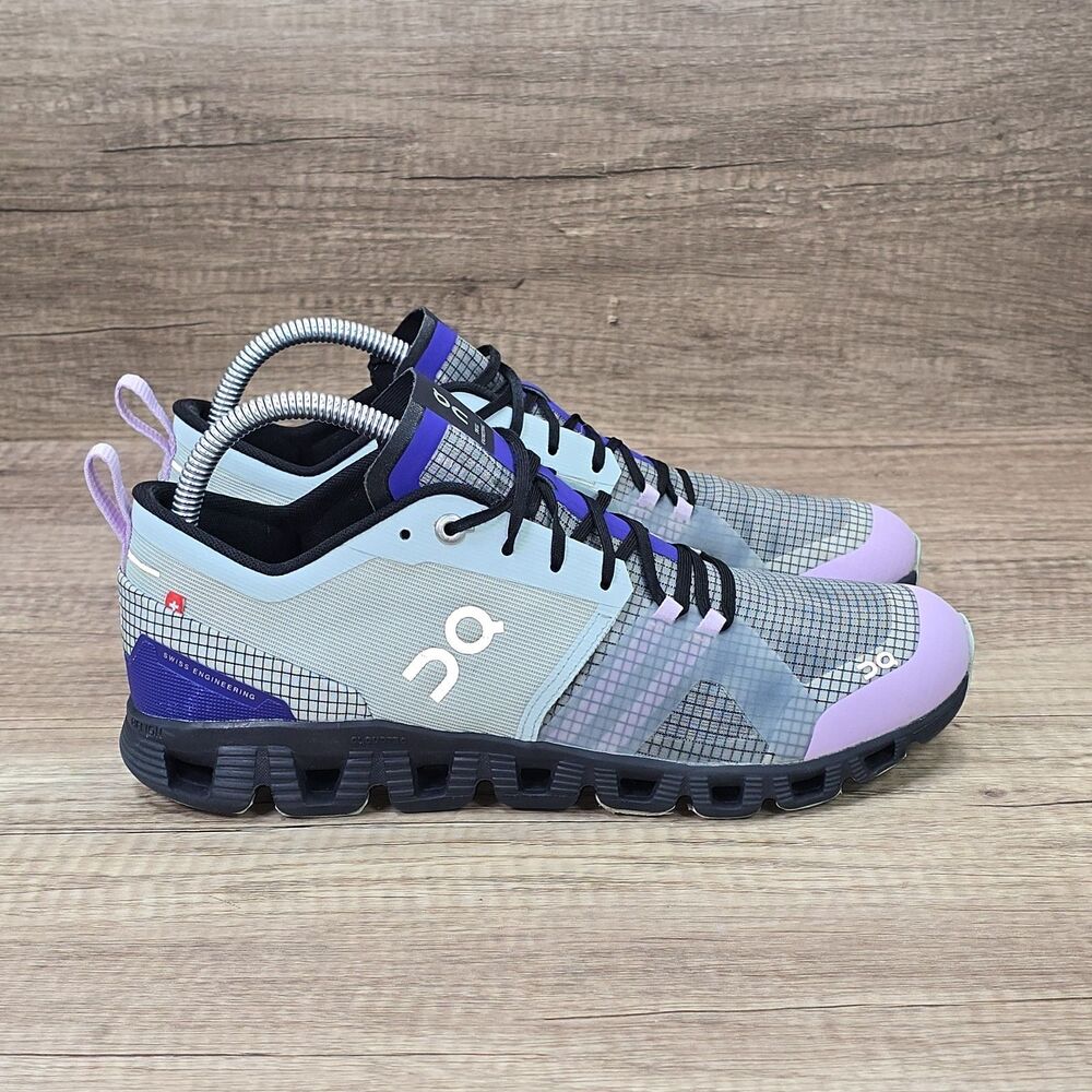 On Cloud X Shift Women's Size 9.5 Light Green Black Pink Running Shoes (38.98941